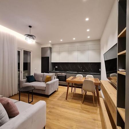 Adore - Modern Apartment Tirana Exterior photo