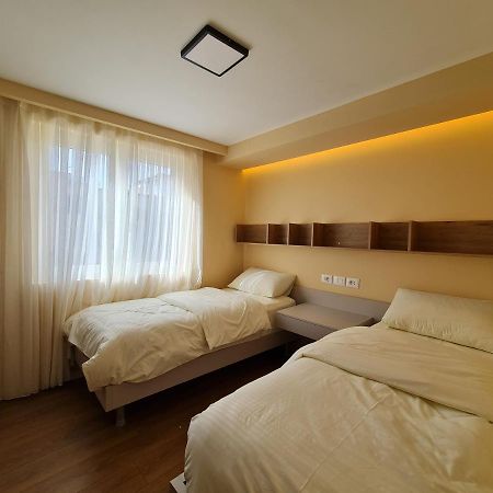 Adore - Modern Apartment Tirana Exterior photo