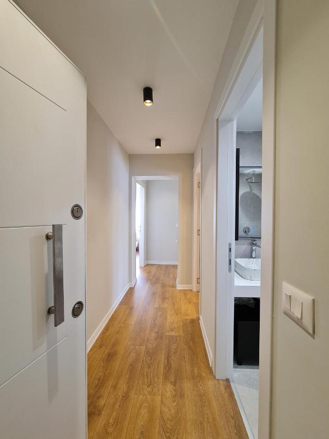 Adore - Modern Apartment Tirana Exterior photo