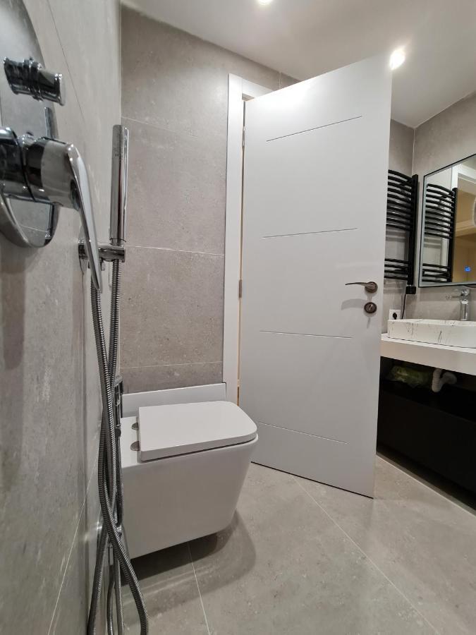 Adore - Modern Apartment Tirana Exterior photo